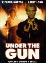 Под прицелом (Under the Gun) (1995)